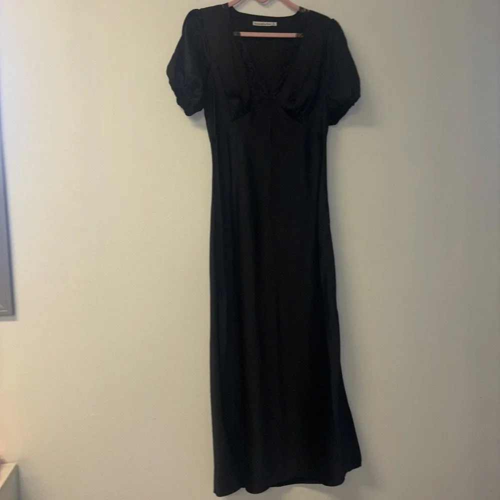 Abercrombie Fitch Black Lace Trim V Neck Puff Sleeve‎ Maxi Dress ST